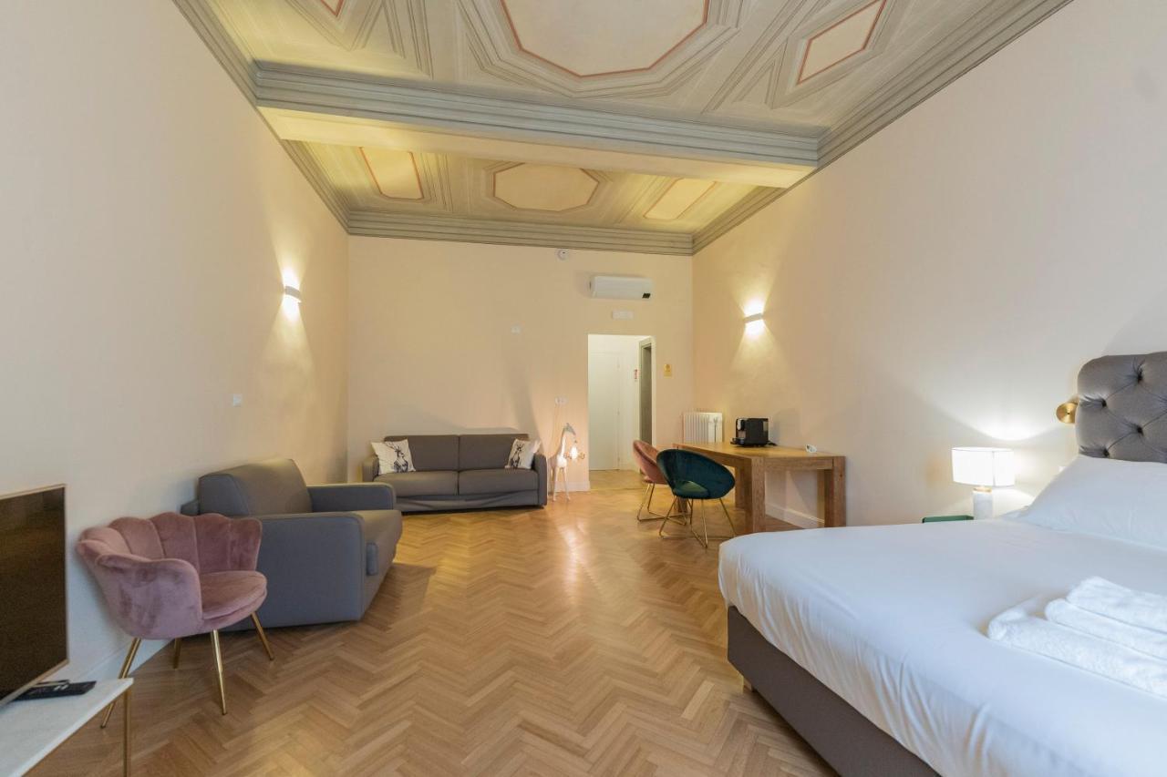 Aldrovandi Luxury Suites And Apartment Bologna Exterior photo
