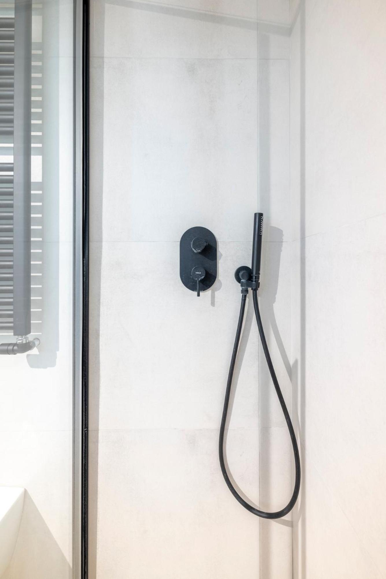 Aldrovandi Luxury Suites And Apartment Bologna Exterior photo
