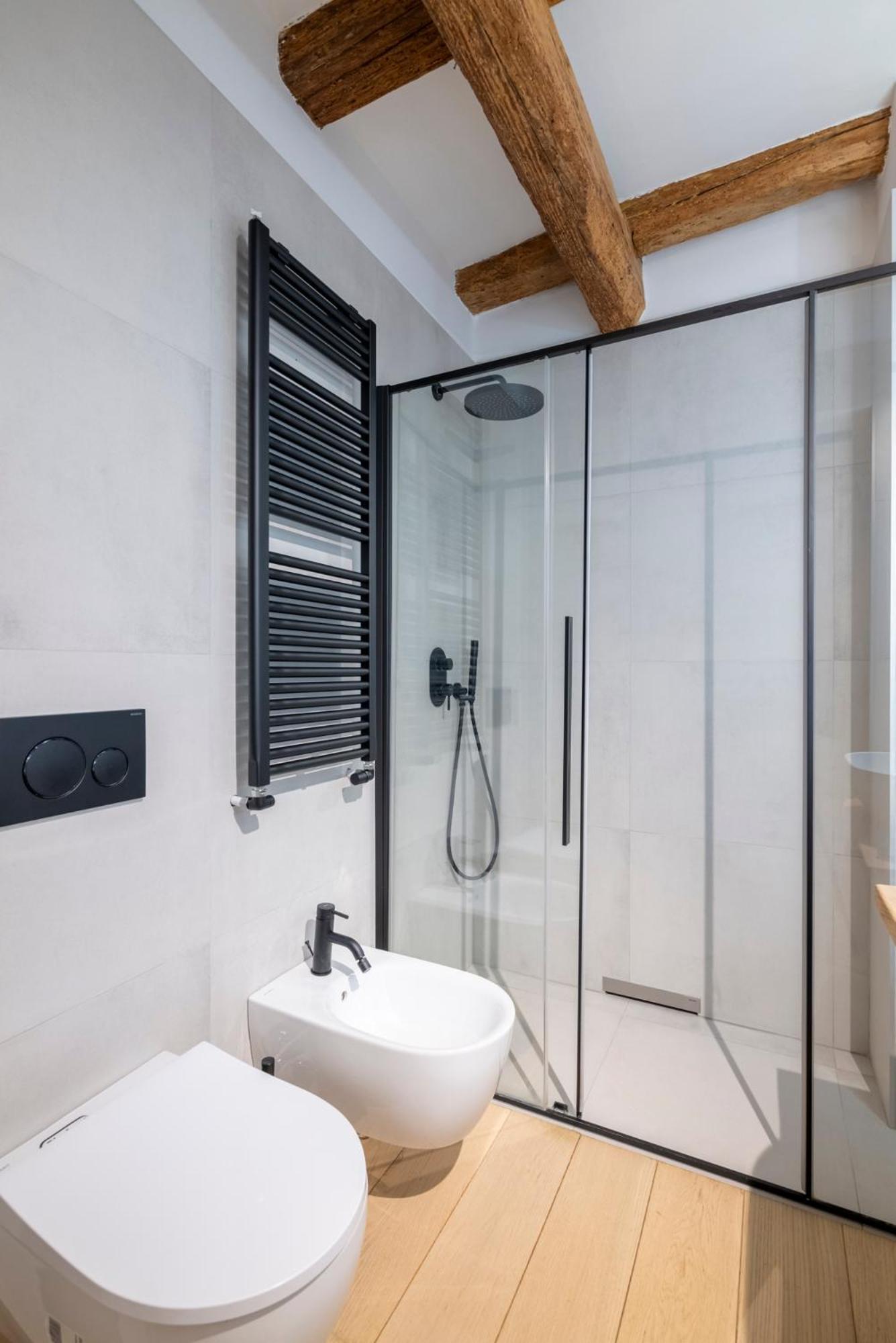 Aldrovandi Luxury Suites And Apartment Bologna Exterior photo